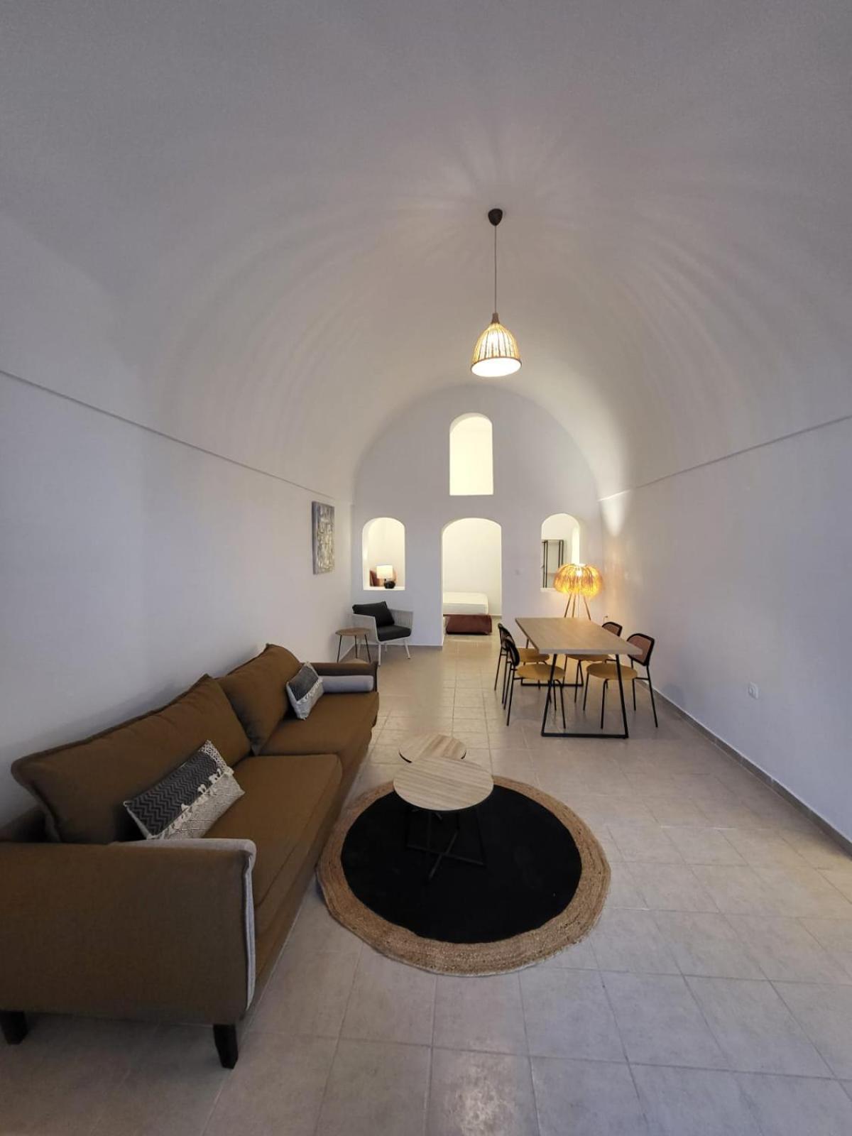 Luxury Cave Houses Mesaria Exterior photo