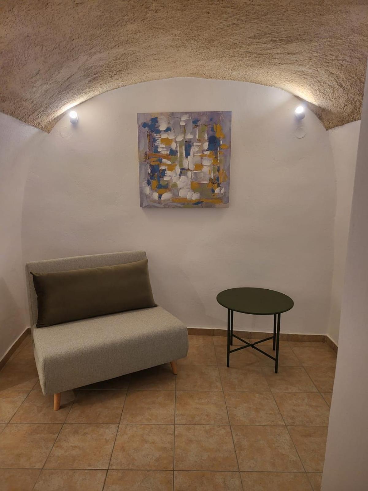 Luxury Cave Houses Mesaria Exterior photo