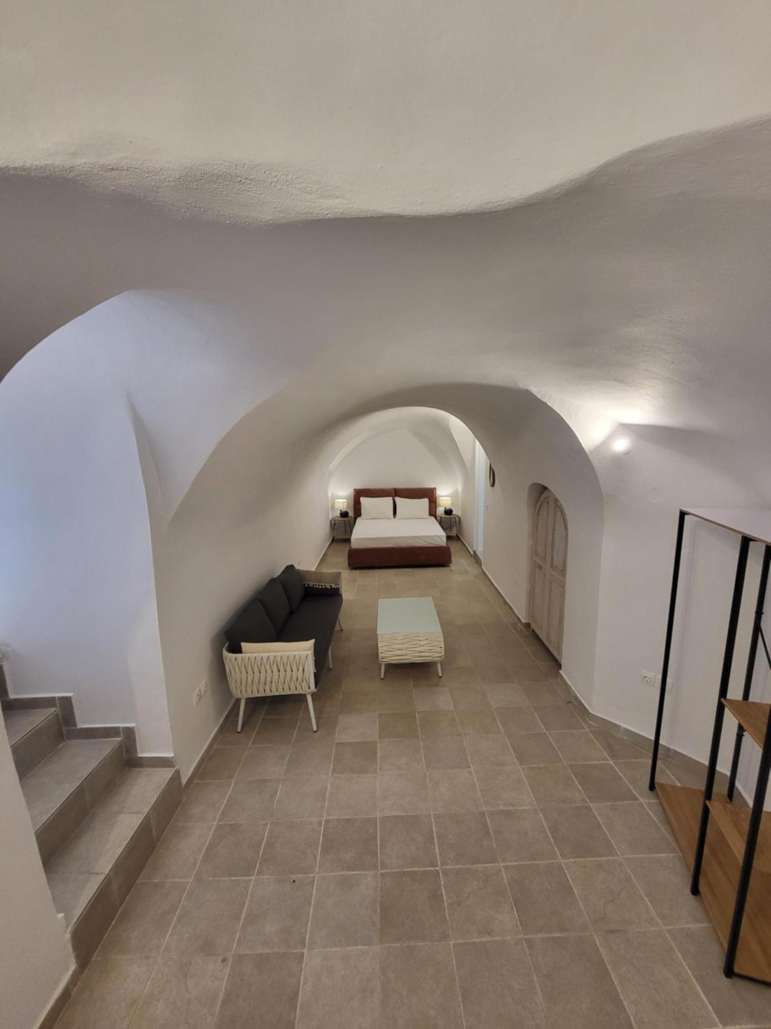 Luxury Cave Houses Mesaria Exterior photo